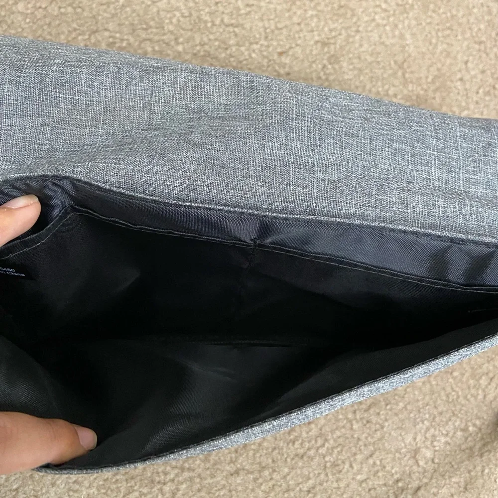 Google Cloud Tablet Protection Sleeve/Cover bag in Grey